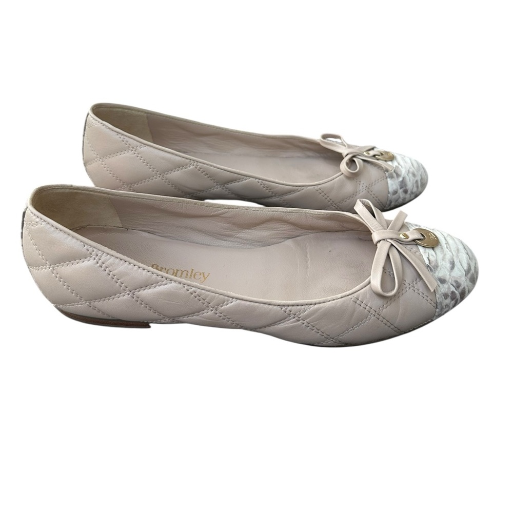 Cream and White Flats with Bow Detail